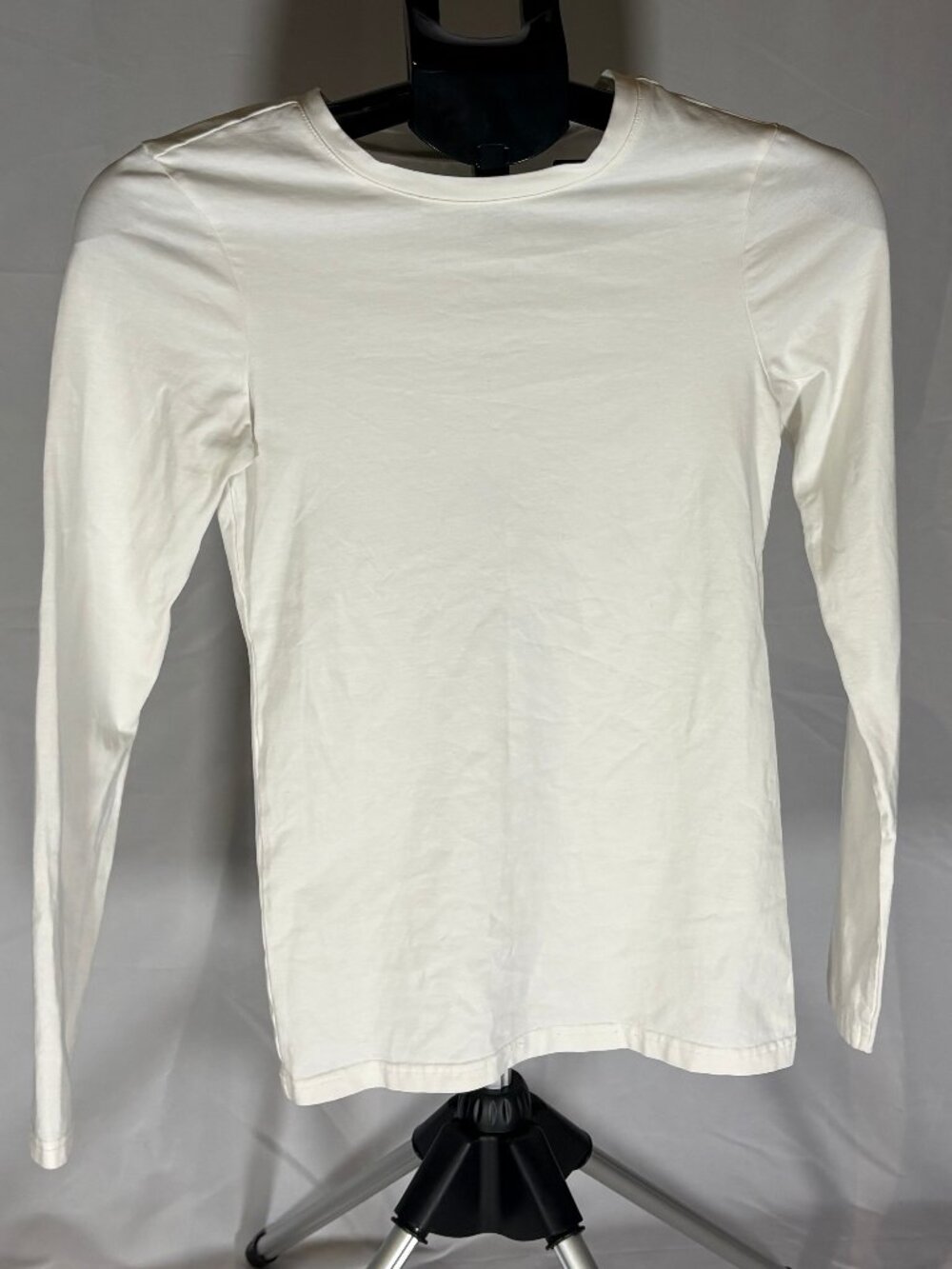 pact Organic Essential Crewneck Long Sleeve Tee